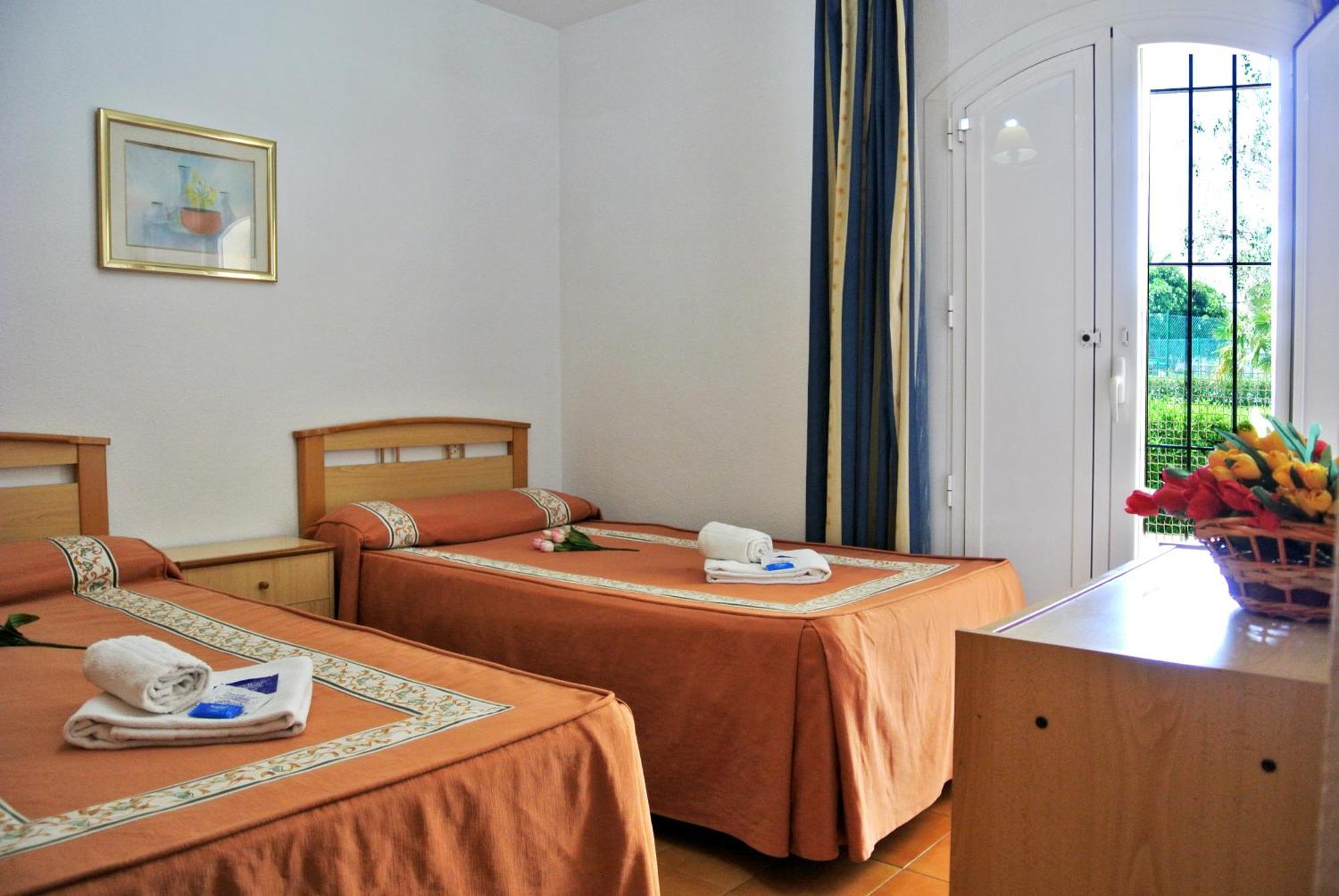 Apartamentos Venecia Roquetas de Mar Exterior photo